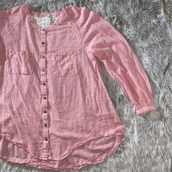 Umgee Lightweight Red/White Oversized Top - Picture 3 of 5